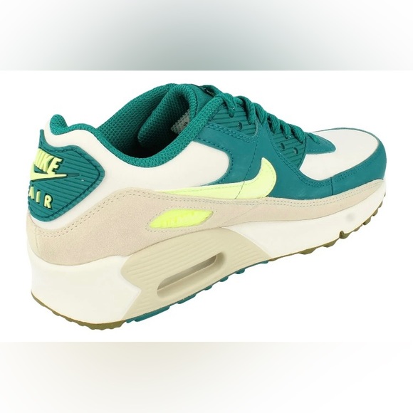 Nike Air Max 90 LTR GS (NEW IN BOX) Low Top Sneaker (Size: 5.5 Youth) Shoes - Picture 2 of 13